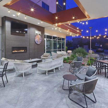 Hilton Garden Inn Chandler Downtown Exterior foto