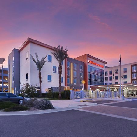 Hilton Garden Inn Chandler Downtown Exterior foto