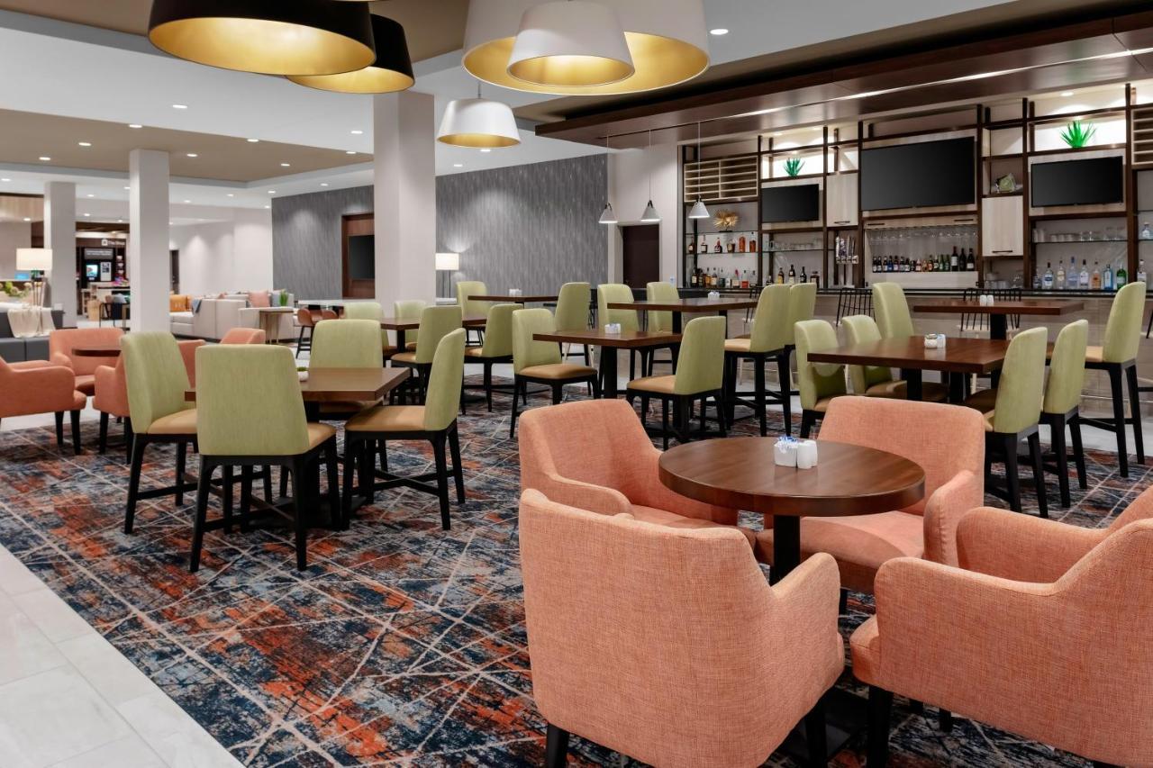 Hilton Garden Inn Chandler Downtown Exterior foto