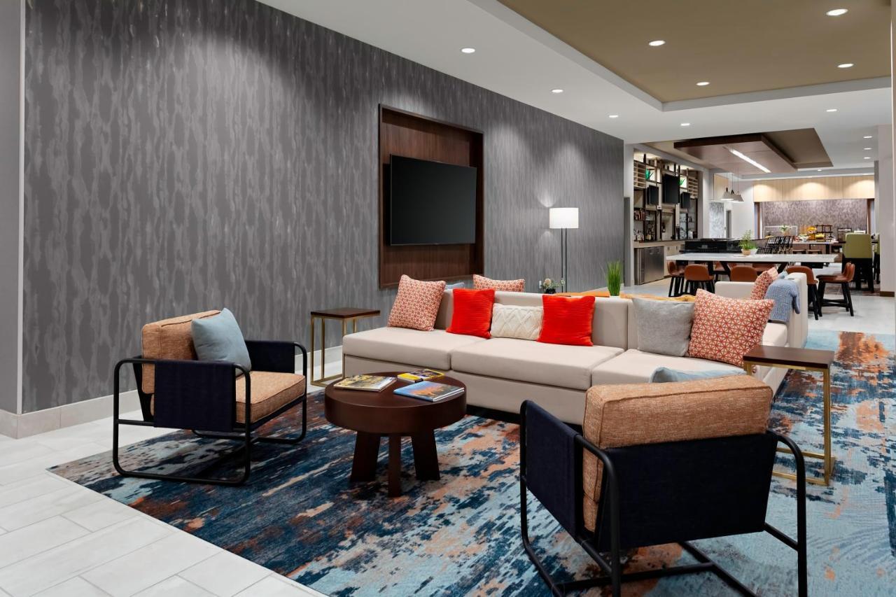 Hilton Garden Inn Chandler Downtown Exterior foto