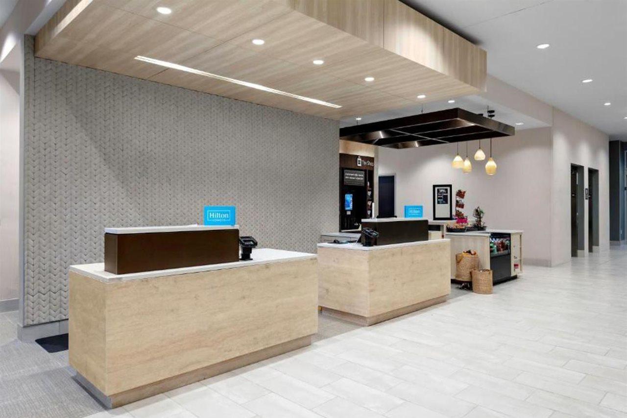 Hilton Garden Inn Chandler Downtown Exterior foto