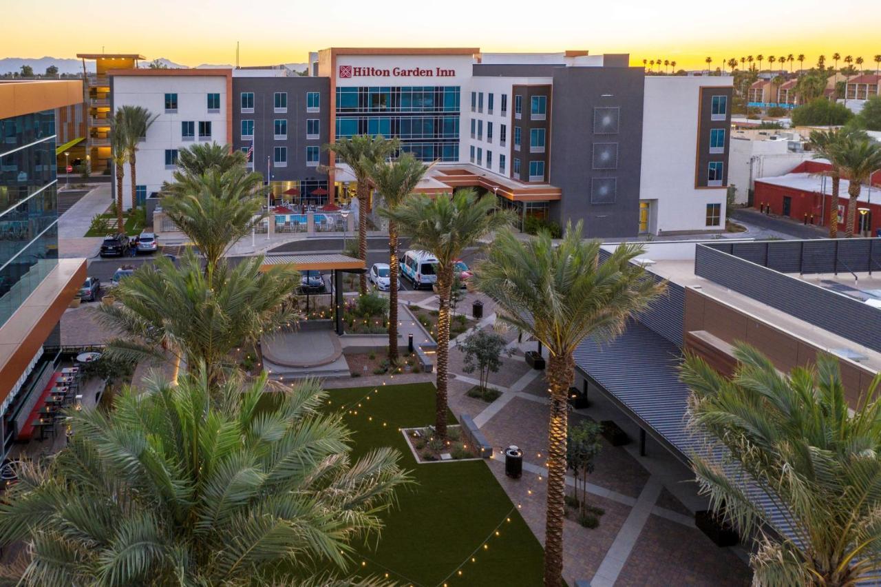 Hilton Garden Inn Chandler Downtown Exterior foto